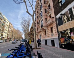 Toàn bộ căn nhà/căn hộ Paseo Reina Cristina 12 Atocha-retiro (Madrid, Tây Ban Nha)