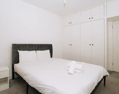 Casa/apartamento entero Sleek & Central 2bd Flat - Haymarket (Edimburgo, Reino Unido)