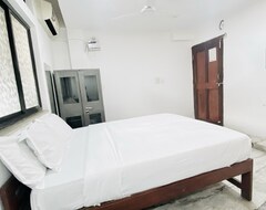 Bsg Stay Calangute Beach Road Goa Hotel (Saligao, Indija)