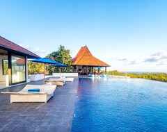 Hotel Surya Melasti Beach Villa (Kuta, Indonesia)