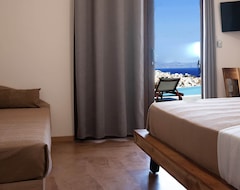 Casa/apartamento entero Two (2) Luxury Apartments With Pool (Ano Syros, Grecia)
