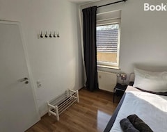 Cijela kuća/apartman High Moon Apartment House In Nienburg With Wifi (Latdorf, Njemačka)