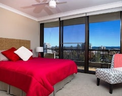 Hotelli Pinnacle, Unit 701, 45-49 Head Street (Forster, Australia)