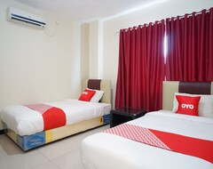OYO 1647 Hotel Pavilliun 02 (Balikpapan, Indonezija)