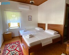 Hotel Relax Inn (Gjirokastra, Albanija)
