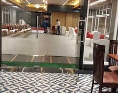 HOTEL SATYA INN (Varanasi, Indien)