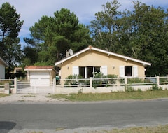 Tüm Ev/Apart Daire House 4/5 Pers Near Lake And Ocean (Hourtin, Fransa)