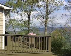 Hele huset/lejligheden Charming Cottage On Balsam, Spectacular Mountain View, Immaculate, Very Private (Balsam, USA)