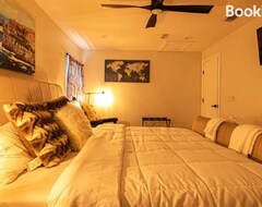 Hele huset/lejligheden Luxury Tampa Home King Bed 4br (Tampa, USA)