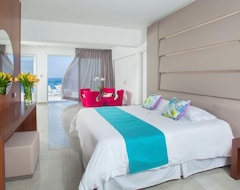 Khách sạn Hotel King Evelthon Beach & Resort (Paphos, Síp)