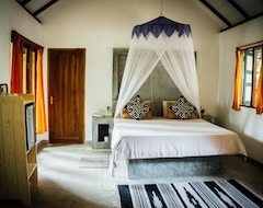 Hotel Surf N Sun - Arugambay Guesthouse (Pottuvil, Sri Lanka)