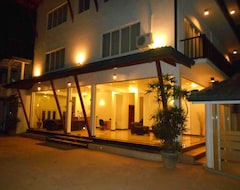 Hotel Onreech (Negombo, Sri Lanka)