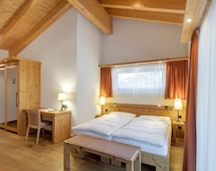 Hotelli Hotel Phoenix (Zermatt, Sveitsi)