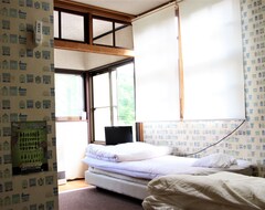 Bed & Breakfast Lodge Oakland (Shinano, Nhật Bản)
