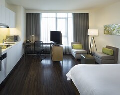 Hotel Element Vancouver Metrotown (Burnaby, Canada)