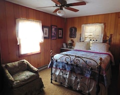 Entire House / Apartment Rock Eddy Bluff Farm Cabins (Dixon, USA)
