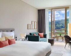 Khách sạn Burgenstock Hotels & Resort - Waldhotel & Spa (Bürgenstock, Thụy Sỹ)