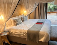 Khách sạn eKhaya Bush Villa (Hoedspruit, Nam Phi)