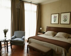 Hotel Domus Selecta Bremon (Cardona, Spain)
