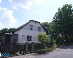 Koko talo/asunto Ostrava, Byt 45 M2 V Rd (Ostrava, Tsekin tasavalta)