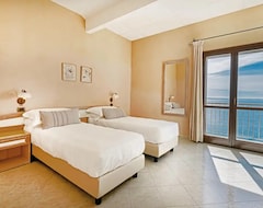 Hotel La Baja (Cuglieri, Italy)