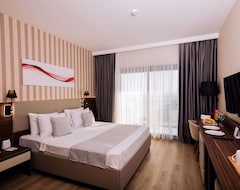 Hotel Ramada By Wyndham Cesme (Cesme, Tyrkiet)