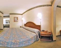 Hotel Quality Inn & Suites (Orangeburg, USA)
