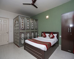 Hotel OYO 9224 La Royle Appartments (Pune, Indija)