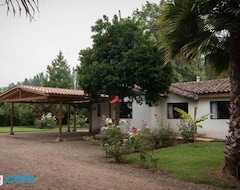 Entire House / Apartment Hermosa Parcela Con Cabana Para 14 Personas (Yerbas Buenas, Chile)