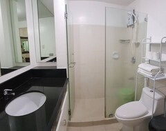 Koko talo/asunto Roomy 2-Bedroom Qc Condo Unit For Rent! (Quezon City, Filippiinit)