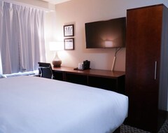 Khách sạn Jfk Plaza Hotel (34911656) (Hempstead, Hoa Kỳ)