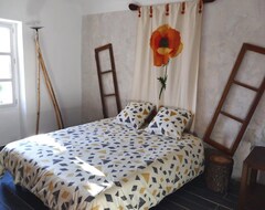 Bed & Breakfast Chambres Dhotes A Lombre Du Saule (Niozelles, Francuska)