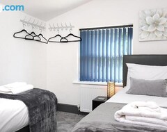 Tüm Ev/Apart Daire Derby House - Spacious 4 Bedroom House (Southampton, Birleşik Krallık)