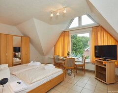 Toàn bộ căn nhà/căn hộ Double Room For 2 Guests With 20m² In Mühbrook (119535) (Mühbrook, Đức)