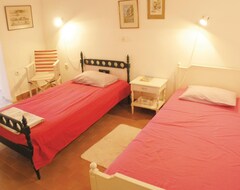 Toàn bộ căn nhà/căn hộ 3 Bedroom Accommodation In Amfilochia (Amfiloxia, Hy Lạp)