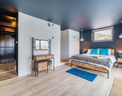 Cijela kuća/apartman Luxurious & Idyllic Home With Hot Tub, Fire Pit, Cinema Room & Beach Access (Portreath, Ujedinjeno Kraljevstvo)