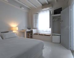 Hotelli Lucas Rooms (Tinos - Chora, Kreikka)