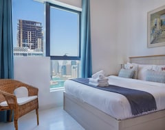 Khách sạn Maisonprive - Azure Residences (Dubai, Các tiểu vương quốc Ả Rập Thống Nhất)