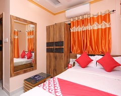 Hotel OYO 22909 Guestopolis (Kolkata, India)