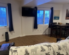 Entire House / Apartment Alaskan Adventure Awaits! (Anchorage, USA)