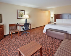 Khách sạn Hampton Inn & Suites Watertown (Watertown, Hoa Kỳ)