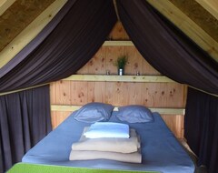 Hotelli Camping Osenbach (Hirtzfelden, Ranska)