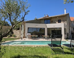 Toàn bộ căn nhà/căn hộ Le Gai Ruisseau - Villa Gard Provençal Avec Piscine - 10/12 Personnes (Cavillargues, Pháp)