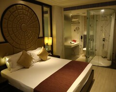 Hotel Oyo Premium Isbt Sector 43 (Chandigarh, India)