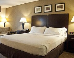 Khách sạn Holiday Inn Express & Suites Clovis-Fresno Area (Fresno, Hoa Kỳ)