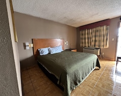 Hotel Lone Star Inn & Suites (Harlingen, EE. UU.)