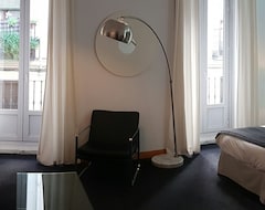 Suite Prado ApartHotel (Madrid, Spain)