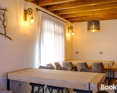 Hele huset/lejligheden Apartamentos & Wellnes La Quimera De Aitana Burgo De Osma (El Burgo de Osma, Spanien)