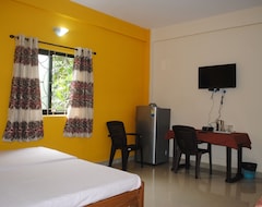 Hotel Lemondrop Twin-Bedded Room (Calangute, India)