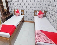 Hotelli Oyo 92514 Hotel Puriwara (Bengkulu, Indonesia)